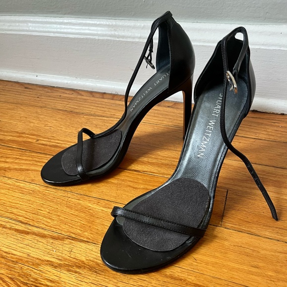 Stuart Weitzman NUDISTSONG STRAP SANDAL , black, size 7.5 - Picture 1 of 6